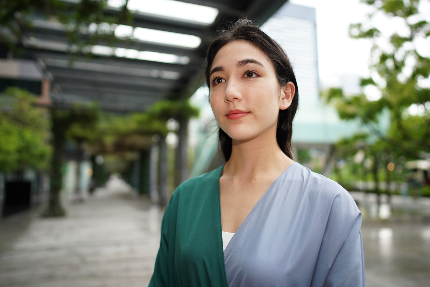 Exemple : portrait de femme en extérieur